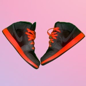 Jordan 1 Mid - Black Infrared (GS)
